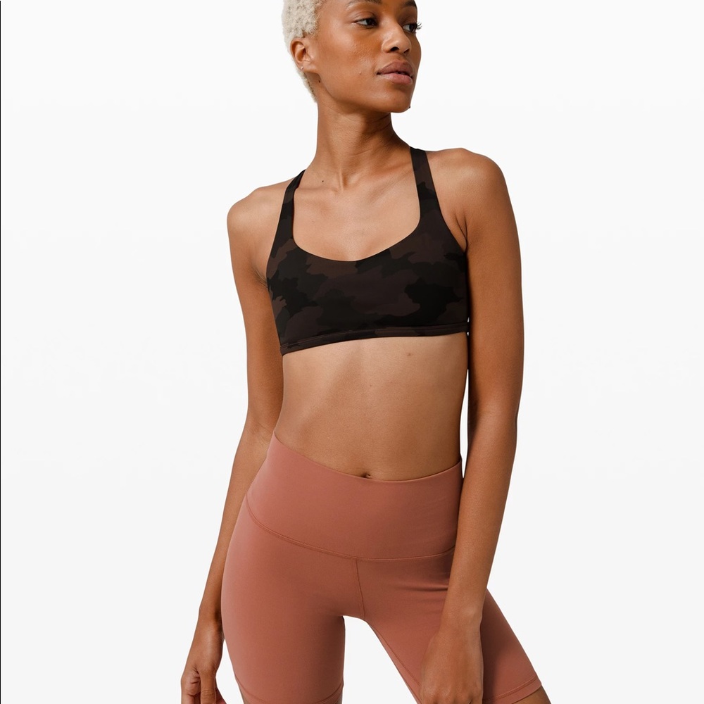 LULULEMON sports bra NWT